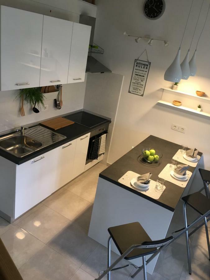 Apartman Govic 우마그 외부 사진